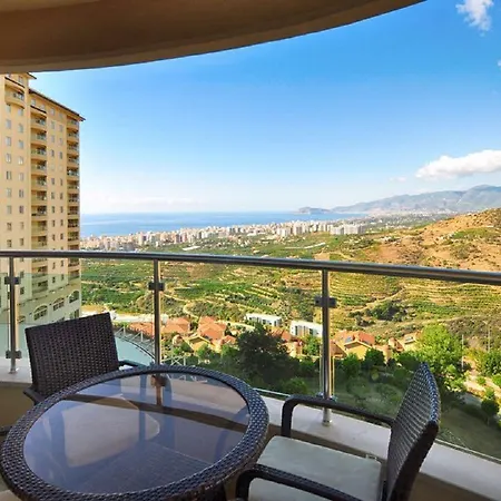 Goldcity Apartmens شقة *