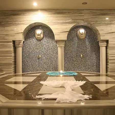 Goldcity Apartmens *
